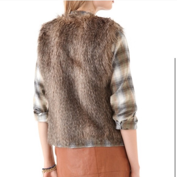 Club Monaco Faux Fur Vest - Picture 3 of 11